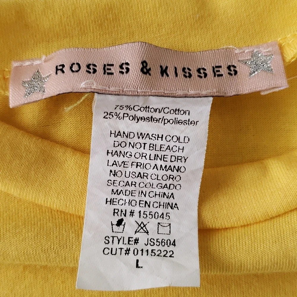 ROSES & KISSES girl's t shirt